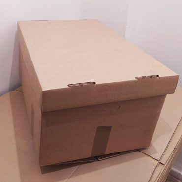 Caja de carton con tapa